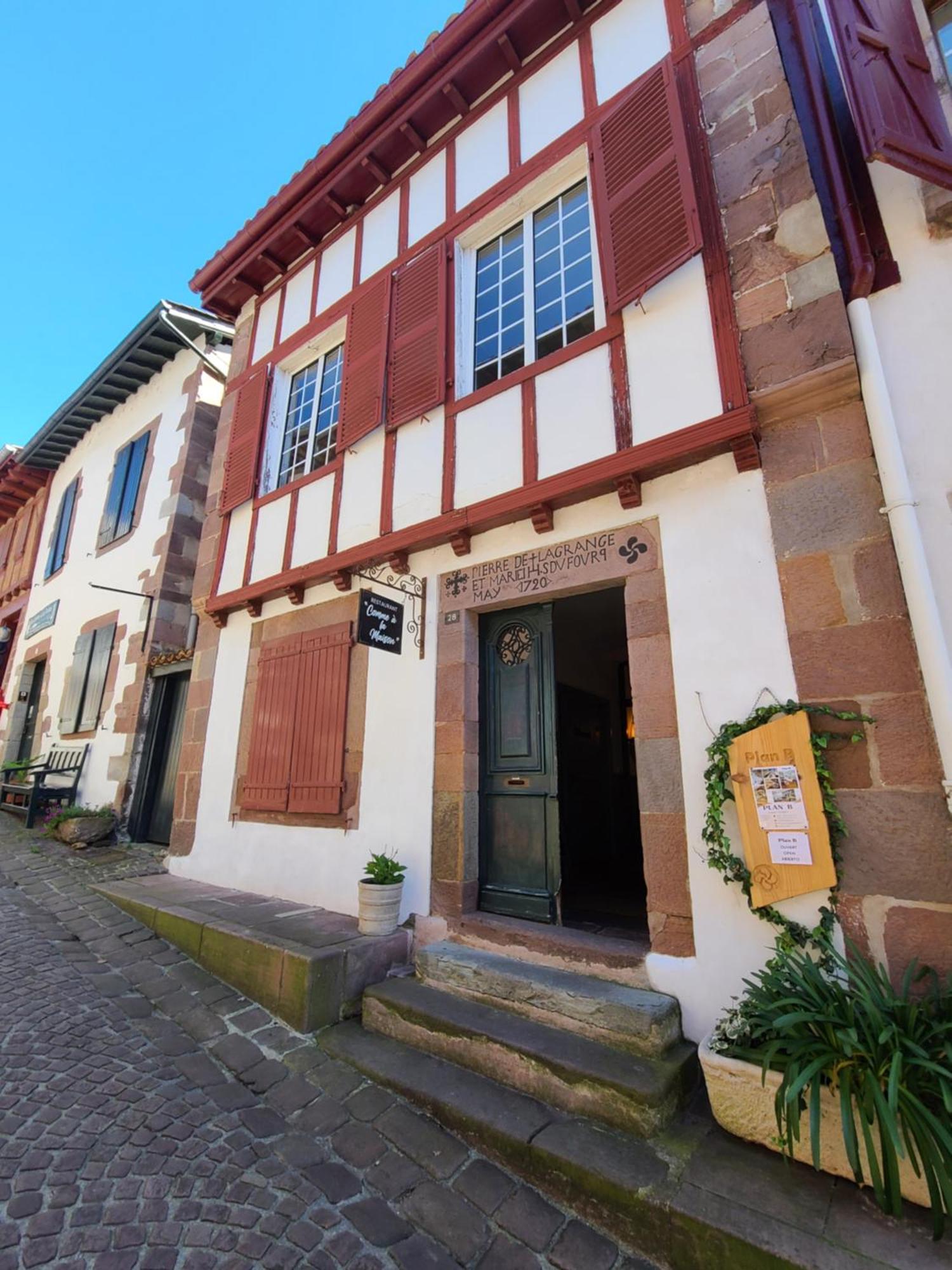 Hotel Plan B Saint-Jean-Pied-de-Port Exterior foto